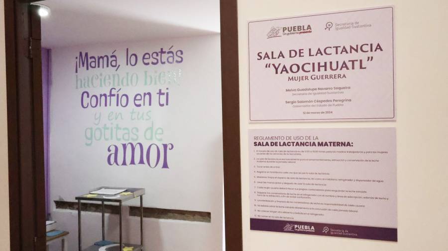 Fomenta gobierno de Puebla espacios dignos para lactancia materna en administración pública