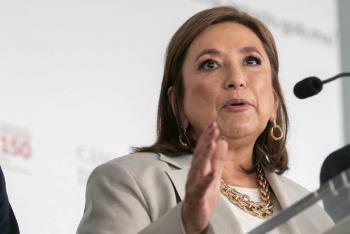 X&oacute;chitl G&aacute;lvez pide a Sheinbaum ponerse a leer la Constituci&oacute;n