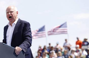 Biden y Harris muestran sus temores por la amenaza de Trump para la democracia