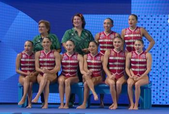 Guillermo del Toro felicita al equipo de nataci&oacute;n art&iacute;stica por su participaci&oacute;n en Par&iacute;s 2024