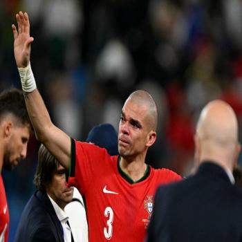 El futbolista portugu&eacute;s Pepe pone fin a su carrera con 41 a&ntilde;os
