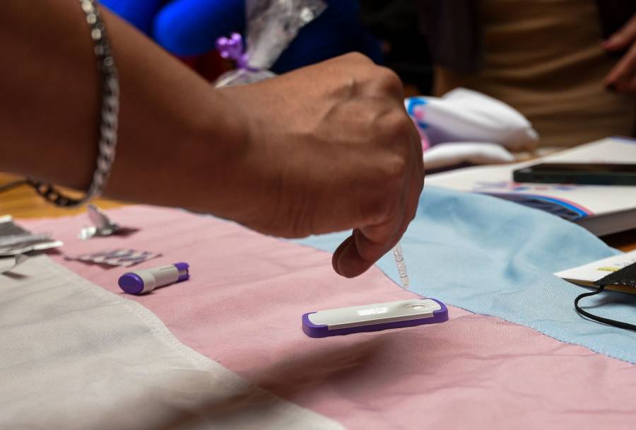 Cofepris autoriza ensayo clínico para la evaluación entre terapias de género y tratamientos para VIH en mujeres trans