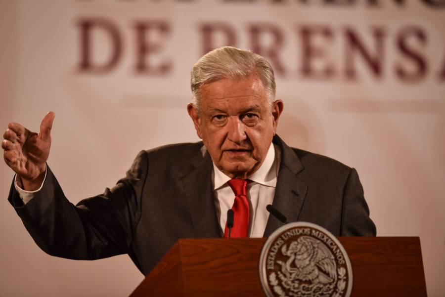 AMLO pide esperar respuesta del gobernador de Sinaloa tras señalamientos de “El Mayo” Zambada