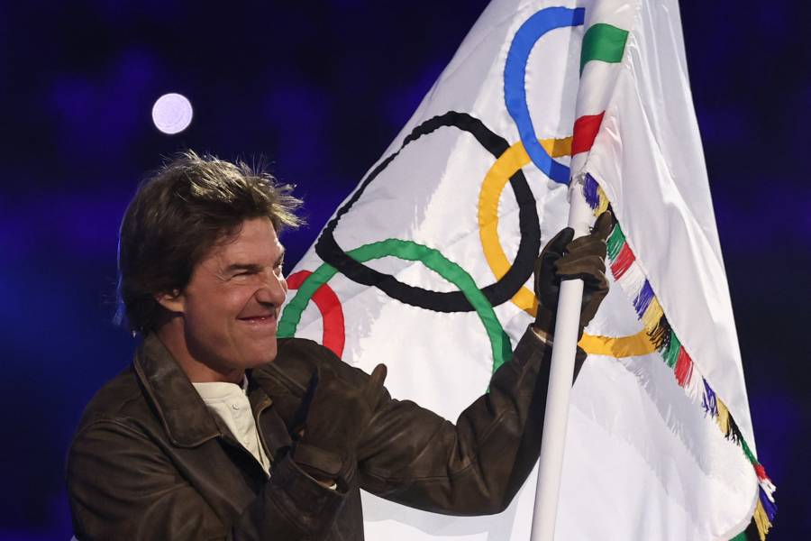 París 2024 culmina con sorprendente actuación de Tom Cruise en la ceremonia de clausura