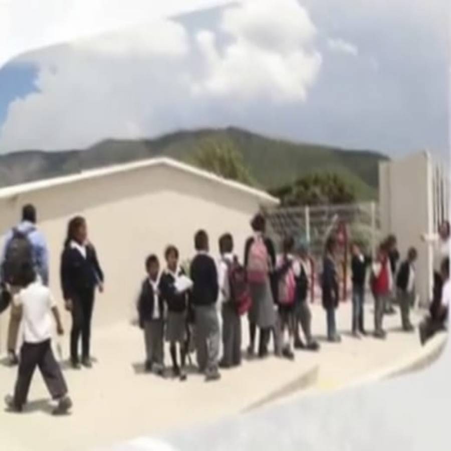 Capacitan SEP y SSPC a 2 mil trabajadores de Educación Media Superior para atención a violencias de género en planteles educativos