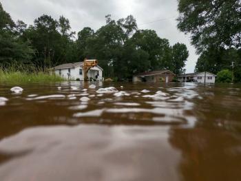 Severa tormenta tropical Mar&iacute;a toca tierra en Jap&oacute;n con intensas lluvias