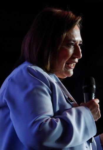 X&oacute;chitl G&aacute;lvez acusa v&iacute;nculos entre 