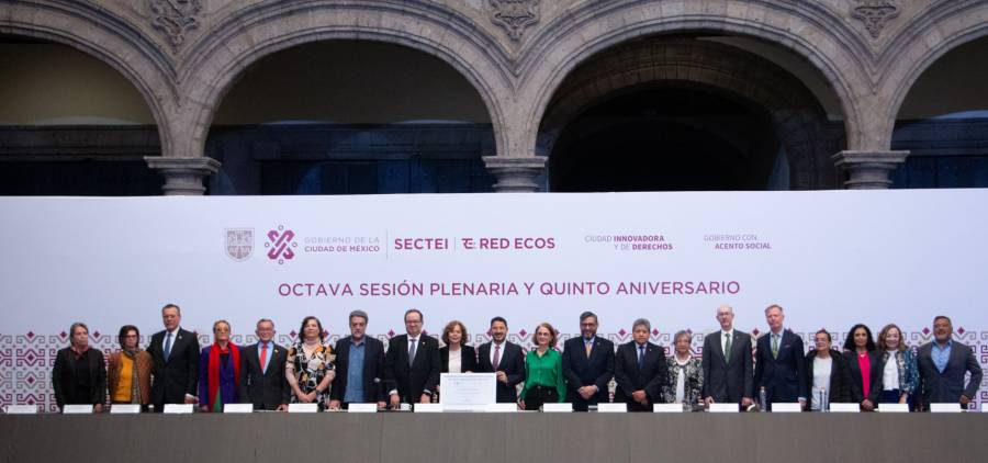 Apoya Martí Batres continuidad de la Red Ecos