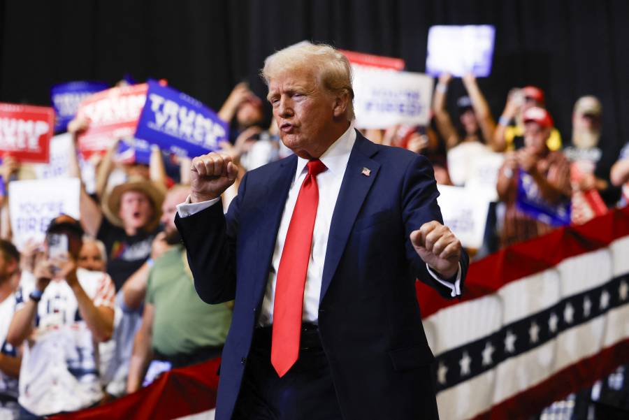 Trump regresa a X previo a entrevista con Elon Musk