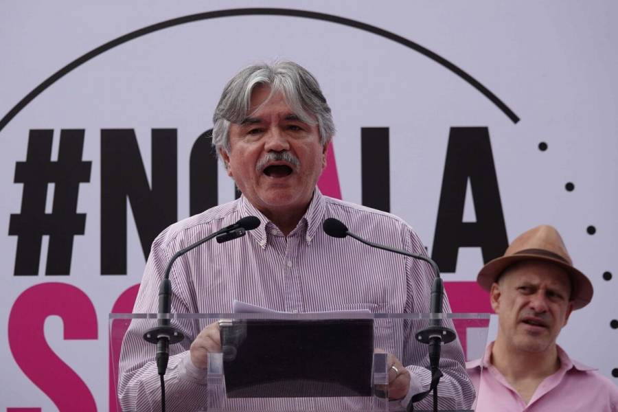 Confiesa Valdés Zurita que discurso leído a la “Marea Rosa” no fue propio, sino de organizaciones opositoras