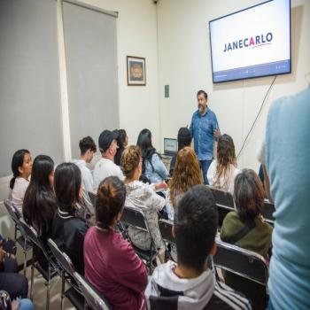 Llega a la GAM el noveno becat&oacute;n para niveles de prepa y universidad