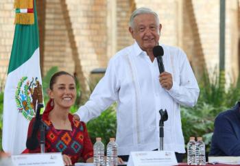 “Me ten&iacute;a que reservar mis palabras en campa&ntilde;a”, asegura AMLO ante “hipocres&iacute;a” del PRIAN