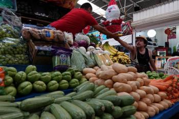 Cae consumo 1.4% durante mes de julio