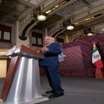 L&oacute;pez Obrador asegura que M&eacute;xico gana varias medallas en desempe&ntilde;o de su gobierno