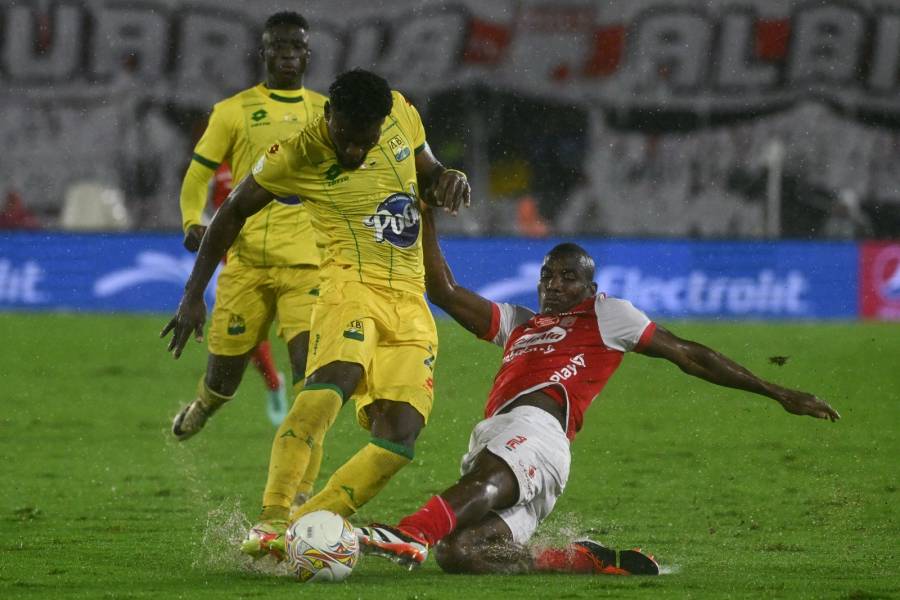Once Caldas gana 2-1 a Bucaramanga para liderar Clausura de Colombia