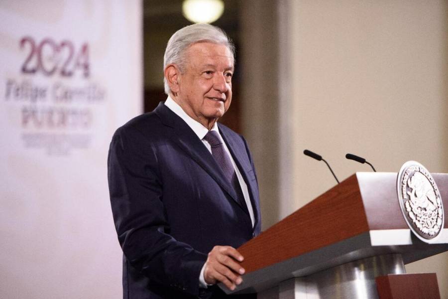 AMLO asegura que el pueblo venció la manipulación de los medios en elecciones pasadas