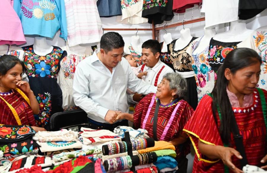 Ricardo Gallardo encabeza la lista de gobernadores mejor evaluados en México