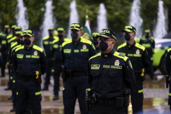 Petro ordena crear una fuerza policial para proteger campesinos en el Sur de Bol&iacute;var