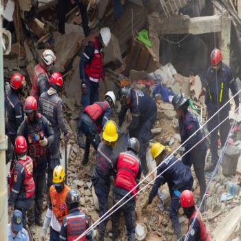 Ocho fallecidos tras explosi&oacute;n por fuga de gas en Venezuela