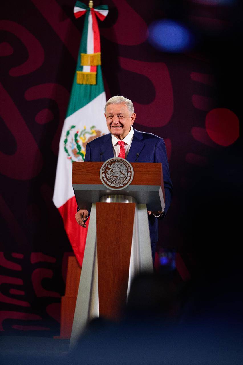 AMLO rendirá homenaje a los migrantes por su esfuerzo y remesas enviadas a México