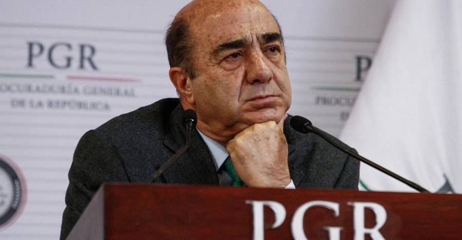 Tribunal Federal mantiene amparo que busca regreso a prisión de Murillo Karam