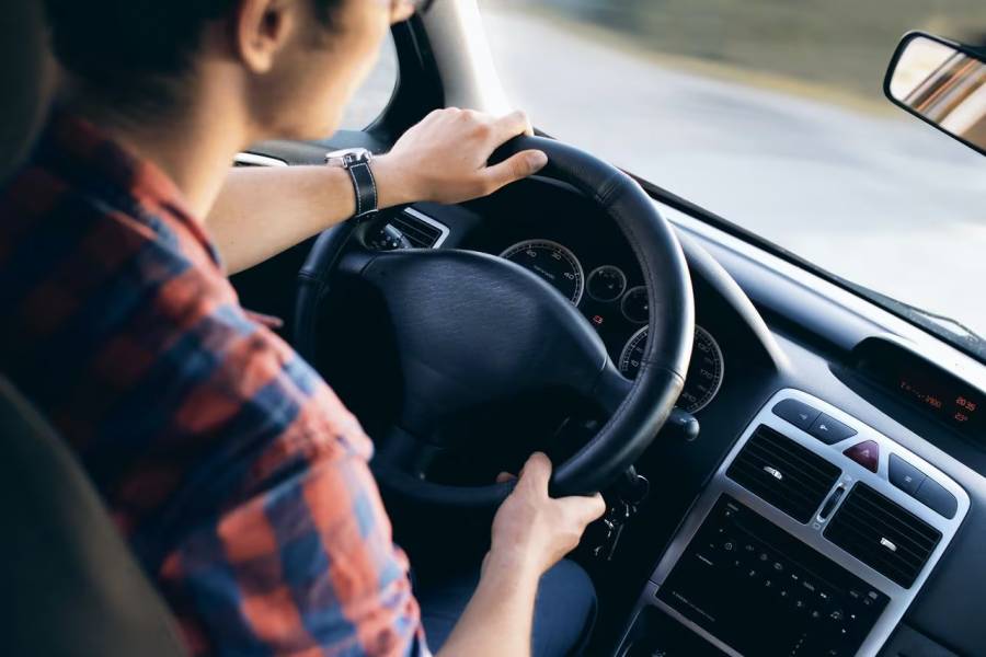 Renovación y reposición de licencias de conducir permanentes en CDMX