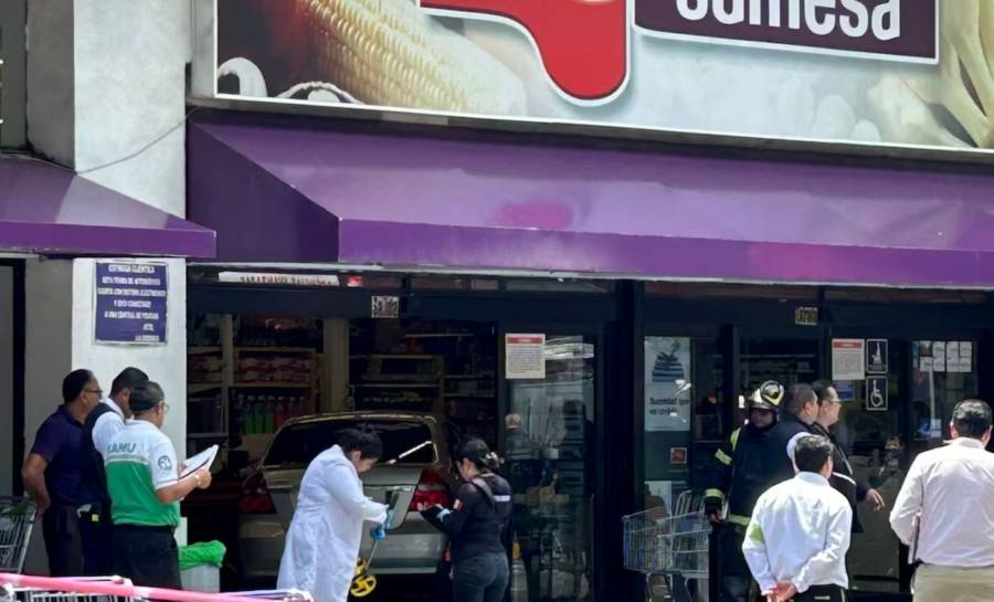Accidente en supermercado de Coyoacán: Mujer de 91 años pierde el control y lesiona a cuatro personas