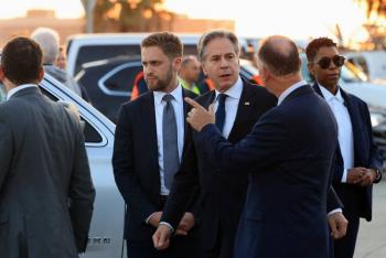 Blinken llega a Israel y Netanyahu pide presionar a Ham&aacute;s para lograr una tregua en Gaza
