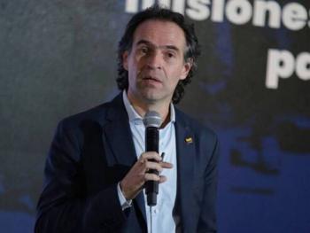 Fico responde a Petro por venta de acciones de EPM en Une-Tigo