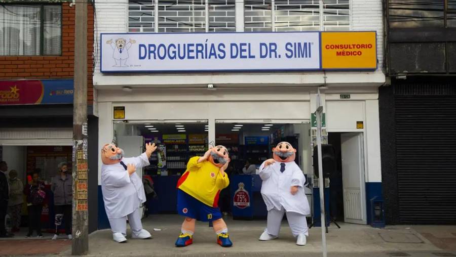 Expandimos Farmacias Similares a Colombia.- Víctor González Herrera
