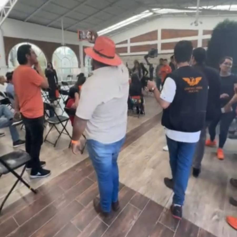 Militancia de MC revienta asamblea y exigen renuncia de Juan Zepeda
