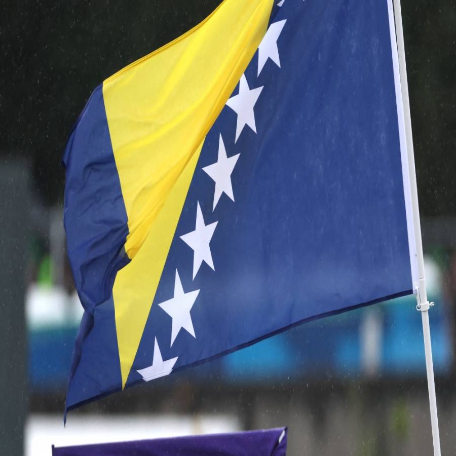 Tres muertos en un tiroteo en una escuela en Bosnia, inform&oacute; la polic&iacute;a