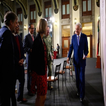 AMLO busca apresurar, con misiva, a ministra presidenta a sacar adelante casos de adeudos fiscales; entre ellos el de Salinas Pliego