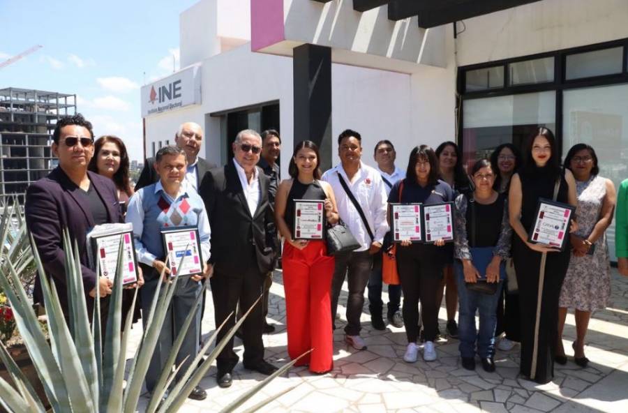 INE Reconoce Labor de Medios en la Democracia