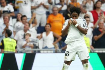 Real Madrid cumple ante el Valladolid; Mbappé no marca en su debut en el Bernabéu