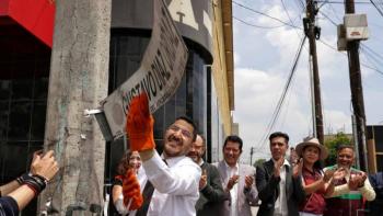 CDMX rinde homenaje a mujeres y renombran la calle Gustavo D&iacute;az Ordaz