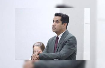 Instituciones Educativas Deben Eliminar el Uso de Forro de Pl&aacute;stico en Libros y Libretas, Asegura Diputado Eloy Franklin Sarabia
