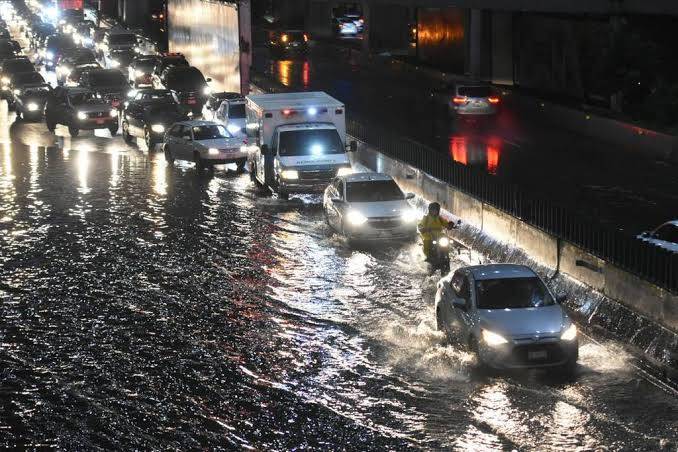 Temporada de Lluvias: Recomendaciones para Cuidar tu Auto ante Inundaciones