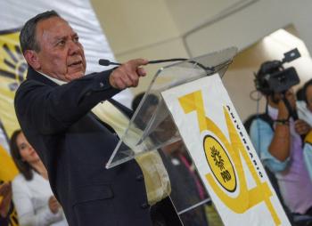“Se cierra un ciclo hist&oacute;rico”: Jes&uacute;s Zambrano oficializa desaparici&oacute;n del PRD