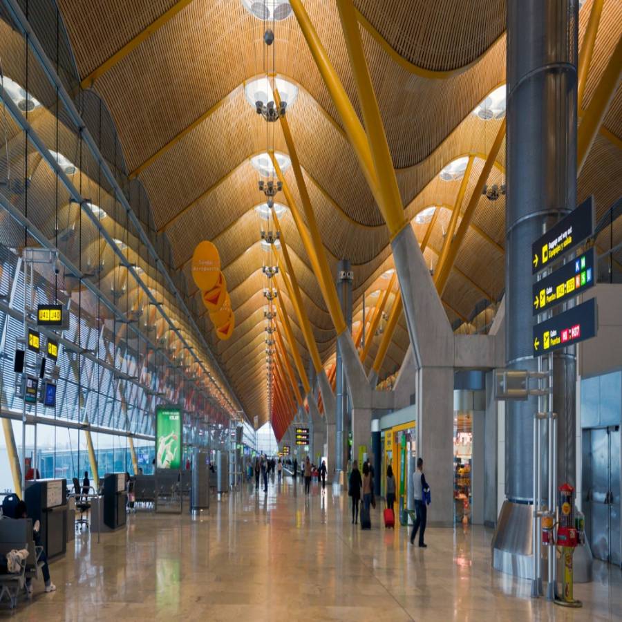 Ciudadano haitiano causa destrozos en aeropuerto de Chile