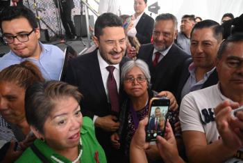 Celebra Mart&iacute; Batres D&iacute;a del Adulto Mayor y refrenda compromiso del gobierno con este sector