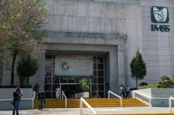 Edomex fortalece servicios de salud con m&aacute;s especialistas