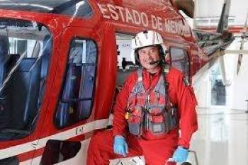 &Aacute;ngel Z&uacute;&ntilde;iga, 30 a&ntilde;os de servicio en el rescate a&eacute;reo con los 