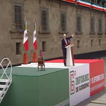 “Se han rehabilitado 548 cl&iacute;nicas y hospitales del ISSSTE y se cuentan con 10 nuevos hospitales, seis de ellos construidos por nosotros”, AMLO