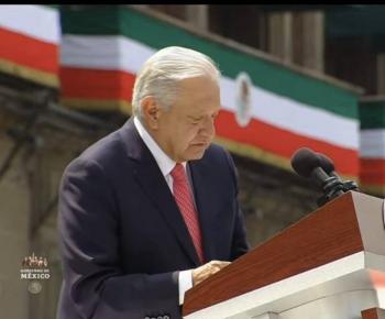 AMLO arranca &uacute;ltimo informe exaltando al  pueblo mexicano
