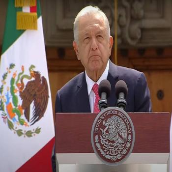 “Vivimos una aut&eacute;ntica democracia” con la construcci&oacute;n de una patria nueva y distintas reformas: AMLO