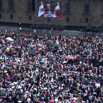 Ayotzinapa, asignatura pendiente, dice AMLO, pero a&uacute;n termina sexenio