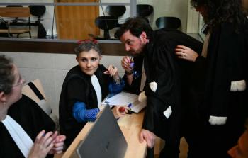 Comienza en Francia megajuicio a acusado de drogar a su mujer para que la violaran desconocidos
