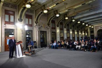 Celebra AMLO que EEUU act&uacute;e de manera responsable y no opine m&aacute;s sobre Reforma Judicial