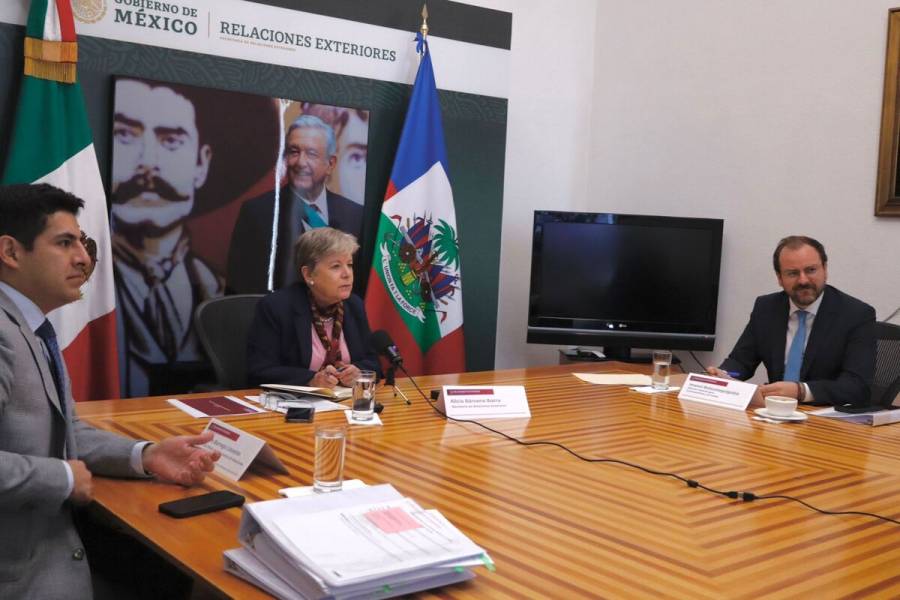 Alicia B&aacute;rcena sostiene reuni&oacute;n virtual con el primer ministro de Hait&iacute;
